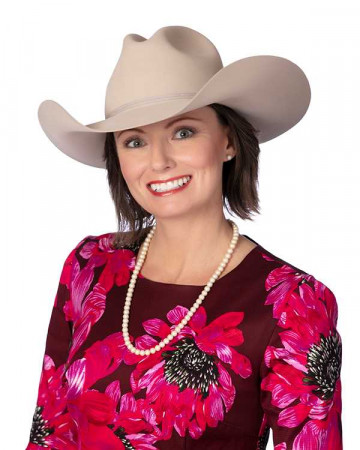 BRADSHAW NIKOLE